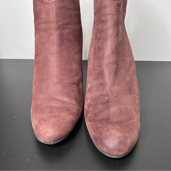 Miz Mooz Bankok Ankle Boot Nubuck Leather Bootie 2" Heel in Plum Size 9.5 - Picture 11 of 11